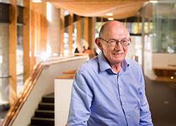 Professor Roy Robins-Browne appointed an Officer (AO) of the Order of Australia.